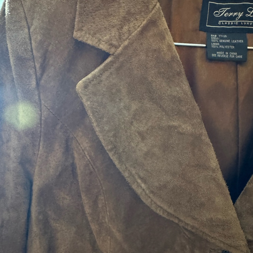 Terry Lewis Classic Luxuries Brown Suede Blazer 100% leather - Picture 4 of 7
